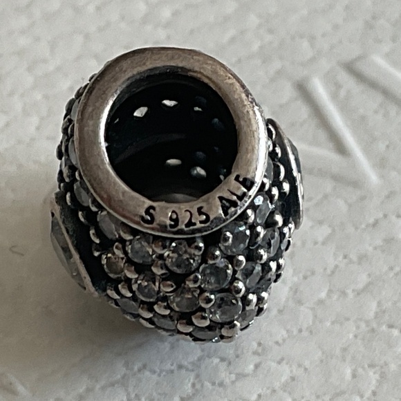 Pandora heart charm - Picture 3 of 3